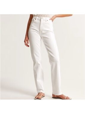 Abercrombie The 90’s Straight Ultra High Rise Leg White Jeans (curve love)